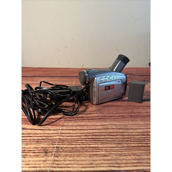 Canon ZR85 MiniDV Camcorder NTSC Camera Bundle – Tested W/ Charger + Battery - Picture 3 of 11